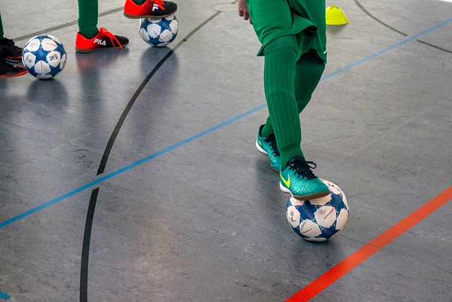 易幕后消息 易幕后消息